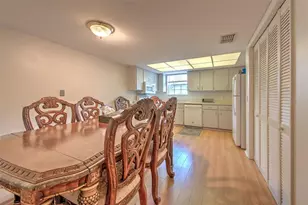 14454 Reuter Strasse Cir, Tampa, FL 33613 - Photo 5