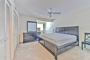 14454 Reuter Strasse Cir, Tampa, FL 33613 - Photo 13