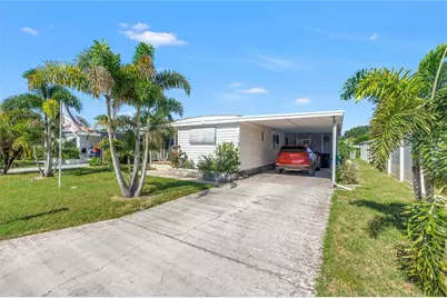 2439 Santiago Drive, Holiday, FL 34690 - Photo 3