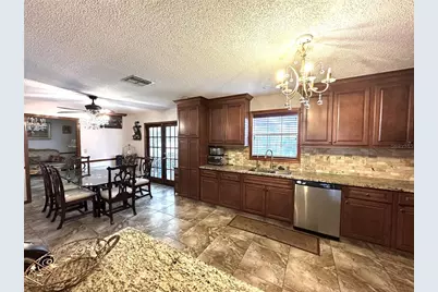 8834 Whispering Oaks Trail, New Port Richey, FL 34654 - Photo 9