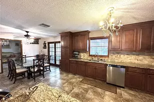 8834 Whispering Oaks Trail, New Port Richey, FL 34654 - Photo 9