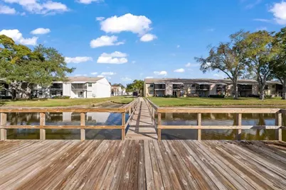 3810 Oak Drive #N11, Tampa, FL 33611 - Photo 51