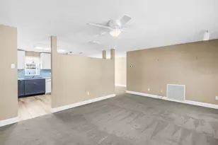 7700 22nd Ave N, Saint Petersburg, FL 33710 - Photo 5