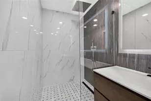 219 Miramar Blvd NE, Saint Petersburg, FL 33704 - Photo 33
