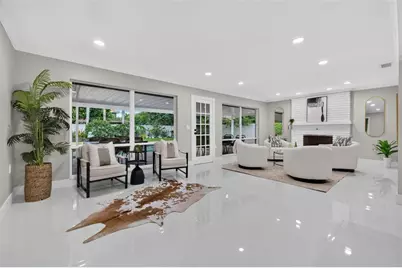 219 Miramar Boulevard NE, Saint Petersburg, FL 33704 - Photo 17
