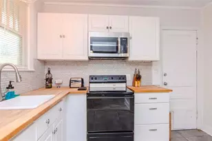 1466 Laura St, Clearwater, FL 33755 - Photo 11