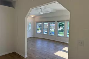 130 Clubview Dr, Safety Harbor, FL 34695 - Photo 9