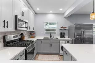 5421 Gay St, Weeki Wachee, FL 34607 - Photo 19