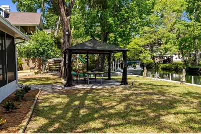 5421 Gay Street, Weeki Wachee, FL 34607 - Photo 33