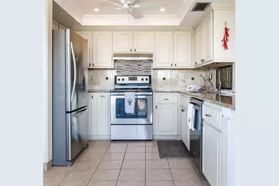 6104 Palma Del Mar Boulevard S #404, Saint Petersburg, FL 33715 - Photo 15