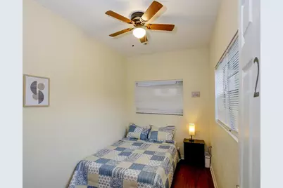 1219 E Emma Street, Tampa, FL 33603 - Photo 17