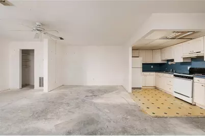 5980 Terrace Park Drive N #208, Saint Petersburg, FL 33709 - Photo 11