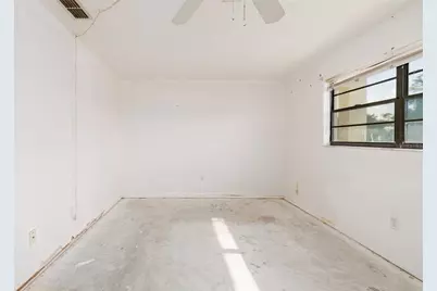 5980 Terrace Park Drive N #208, Saint Petersburg, FL 33709 - Photo 13