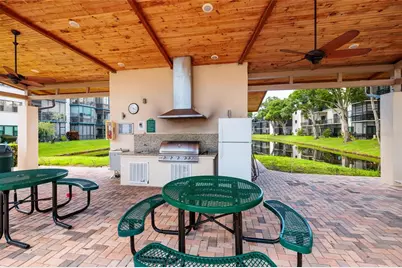 5980 Terrace Park Drive N #208, Saint Petersburg, FL 33709 - Photo 27