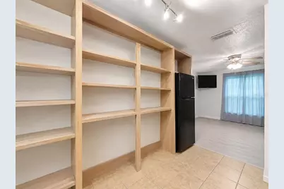 6512 W Chelsea Street, Tampa, FL 33634 - Photo 13