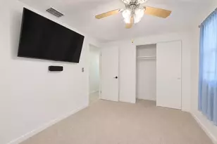 6512 W Chelsea St, Tampa, FL 33634 - Photo 17