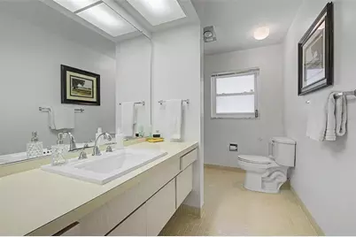 1666 Souvenir Drive, Clearwater, FL 33755 - Photo 39
