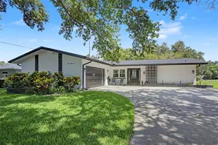 1666 Souvenir Dr, Clearwater, FL 33755 - Photo 7