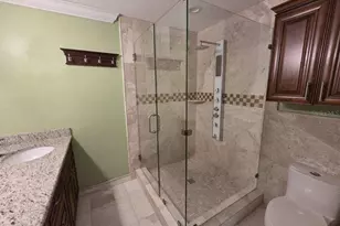 3927 E Eden Roc Cir, Tampa, FL 33634 - Photo 17
