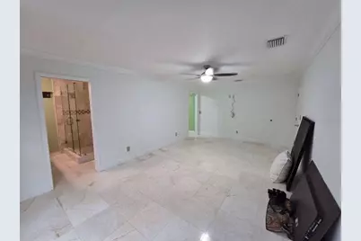 3927 E Eden Roc Circle, Tampa, FL 33634 - Photo 13