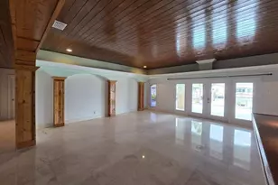 3927 E Eden Roc Cir, Tampa, FL 33634 - Photo 7