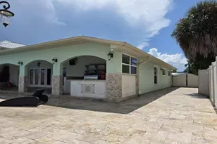 3927 E Eden Roc Cir, Tampa, FL 33634 - Photo 29