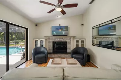 940 Rolling Hills Drive, Palm Harbor, FL 34683 - Photo 11