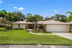 940 Rolling Hills Dr, Palm Harbor, FL 34683 - Photo 1