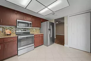 7800 Fairlawn Dr, Hudson, FL 34667 - Photo 17