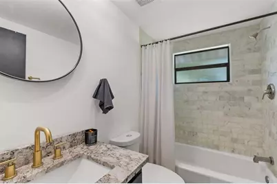 2874 Davis Boulevard, Sarasota, FL 34237 - Photo 15
