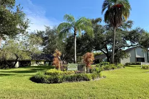 2531 Royal Pines Cir, Clearwater, FL 33763 - Photo 33