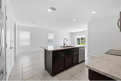 30807 Penny Surf Loop, Wesley Chapel, FL 33545 - Photo 9