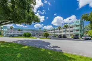 2455 Finlandia Ln, Clearwater, FL 33763 - Photo 1