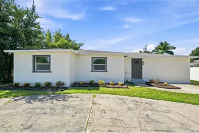 3766 30th Avenue N, Saint Petersburg, FL 33713 - Photo 1