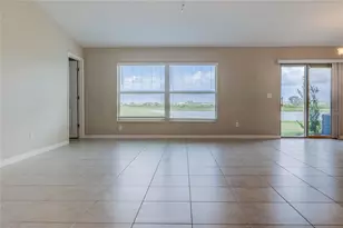 8694 Parsons Hill Blvd, Wesley Chapel, FL 33545 - Photo 9