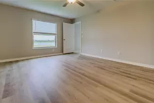 8694 Parsons Hill Blvd, Wesley Chapel, FL 33545 - Photo 21