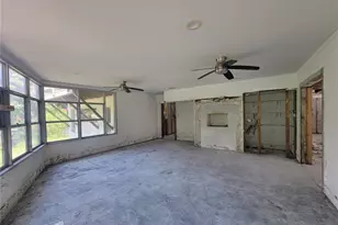 4647 John Moore Rd, Brandon, FL 33511 - Photo 17