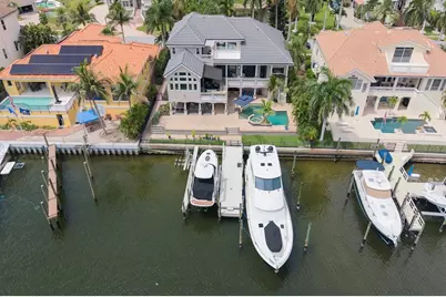 6113 Pasadena Point Boulevard, Gulfport, FL 33707 - Photo 5