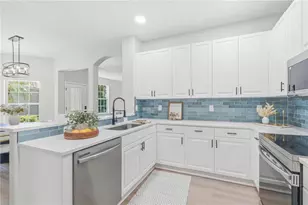 1826 San Silvestro Dr, Venice, FL 34285 - Photo 9