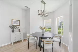1826 San Silvestro Dr, Venice, FL 34285 - Photo 11