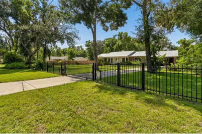 909 Tomlinson Drive, Lutz, FL 33549 - Photo 55