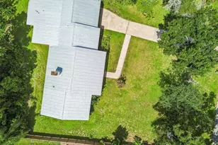 909 Tomlinson Dr, Lutz, FL 33549 - Photo 77