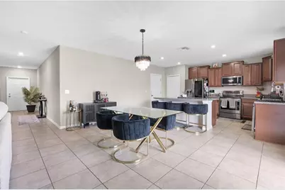 7420 Pearly Everlasting Avenue, Tampa, FL 33619 - Photo 17