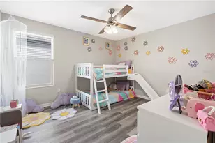 7420 Pearly Everlasting Ave, Tampa, FL 33619 - Photo 33