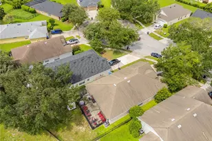16309 Bridgeglade Ln, Lithia, FL 33547 - Photo 15