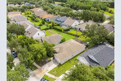 16309 Bridgeglade Lane, Lithia, FL 33547 - Photo 31