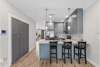 1901 W Cluster Avenue, Tampa, FL 33604 - Photo 17