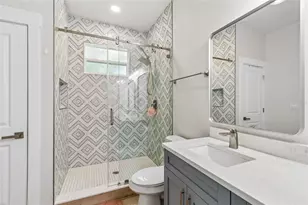 1901 W Cluster Ave, Tampa, FL 33604 - Photo 37