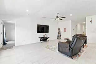 34701 Rainville Loop, Zephyrhills, FL 33541 - Photo 11