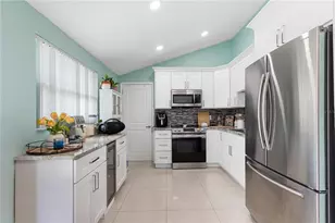 10112 Enchanted Oaks Ct, Tampa, FL 33615 - Photo 19
